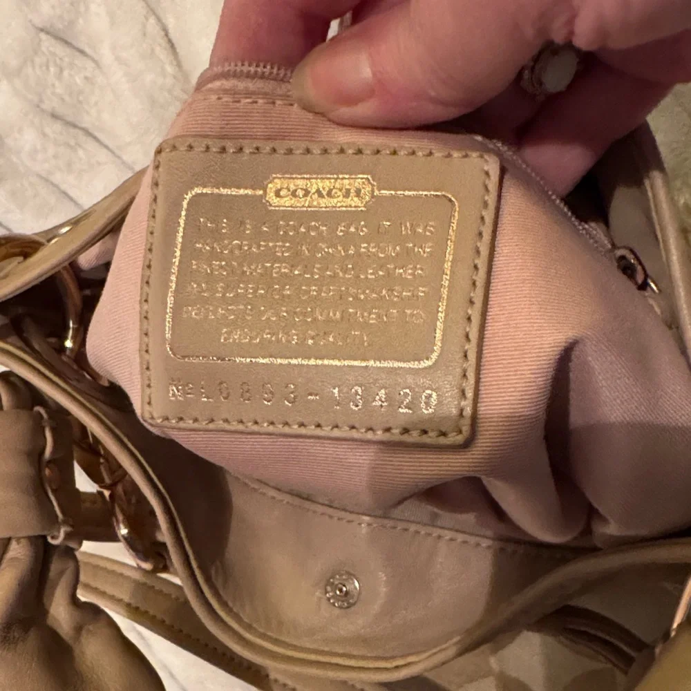 Coach handbags Set of 2 - Picture 12 of 14